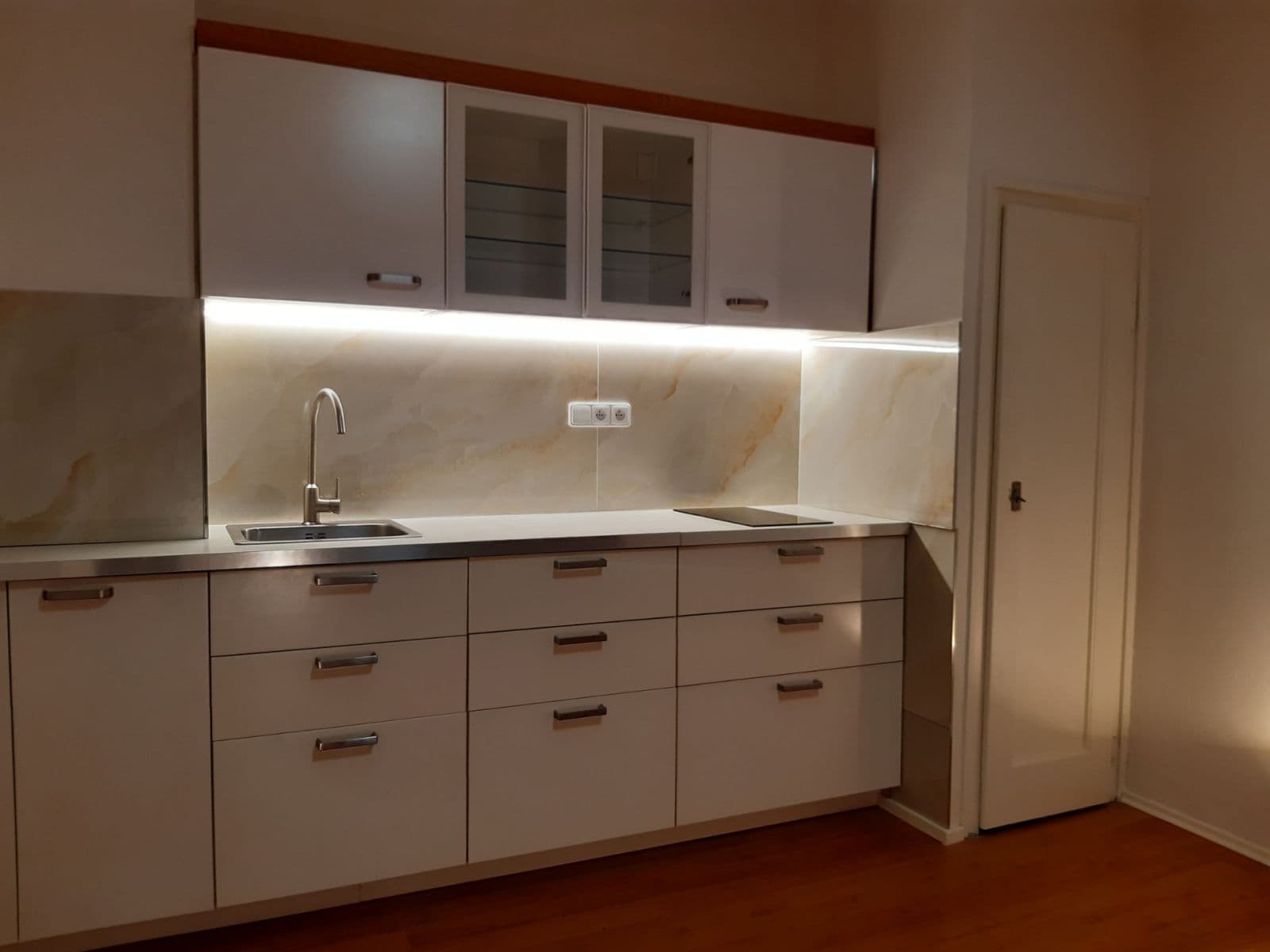 Studio flat to rent, 29 m², Na Dlouhém lánu, Prague, Prague Studio flat to rent, 29 m², Na Dlouhém lánu, Prague, Prague