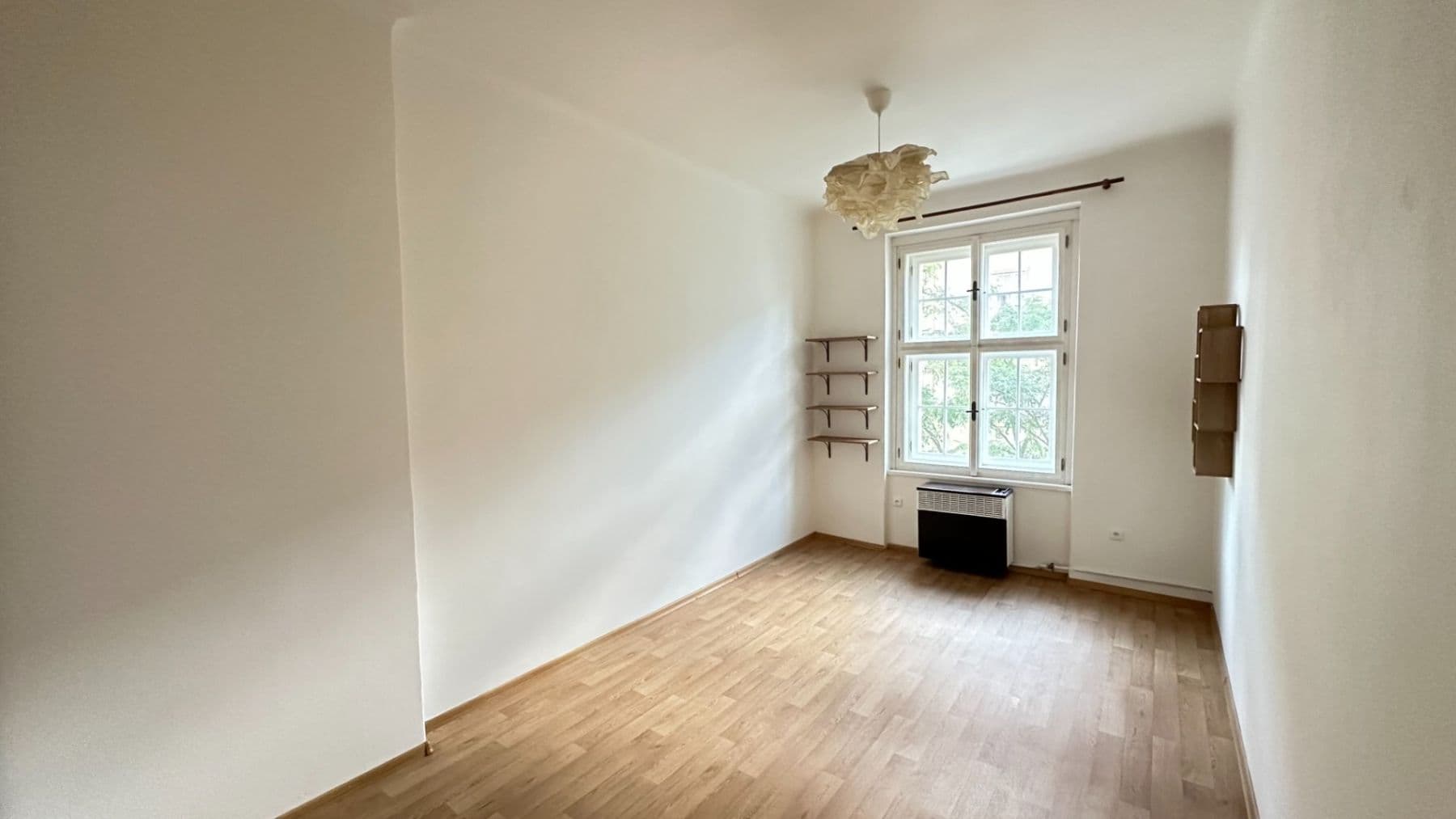 1 bedroom with open-plan kitchen flat to rent, 55 m², Velehradská, Prague, Prague 1 bedroom with open-plan kitchen flat to rent, 55 m², Velehradská, Prague, Prague