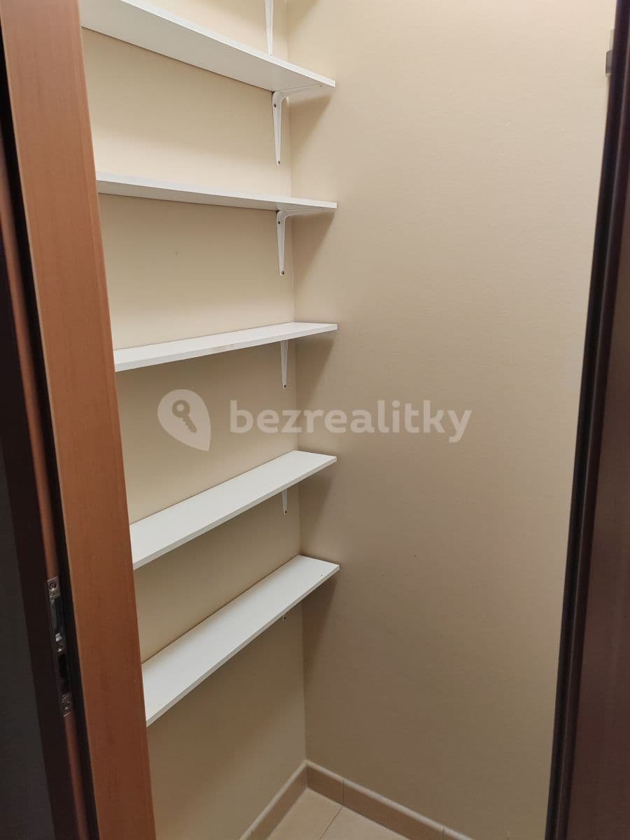 Studio flat to rent, 34 m², Kupkova, Prague, Prague Studio flat to rent, 34 m², Kupkova, Prague, Prague