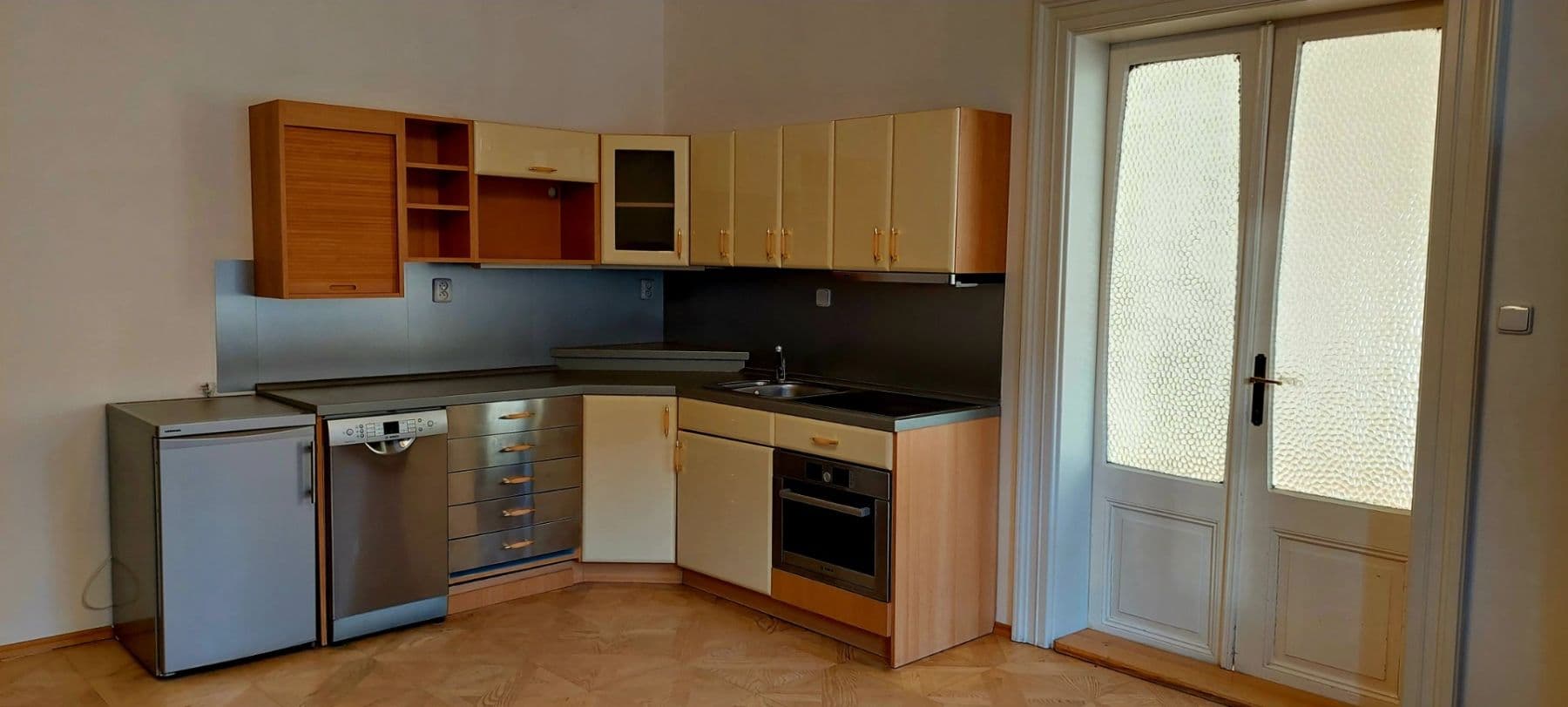 1 bedroom with open-plan kitchen flat to rent, 75 m², Myslíkova, Prague, Prague 1 bedroom with open-plan kitchen flat to rent, 75 m², Myslíkova, Prague, Prague