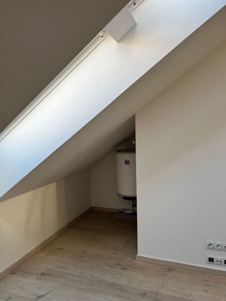 1 bedroom with open-plan kitchen flat to rent, 35 m², Dobrovského, Plzeň, Plzeňský Region 1 bedroom with open-plan kitchen flat to rent, 35 m², Dobrovského, Plzeň, Plzeňský Region