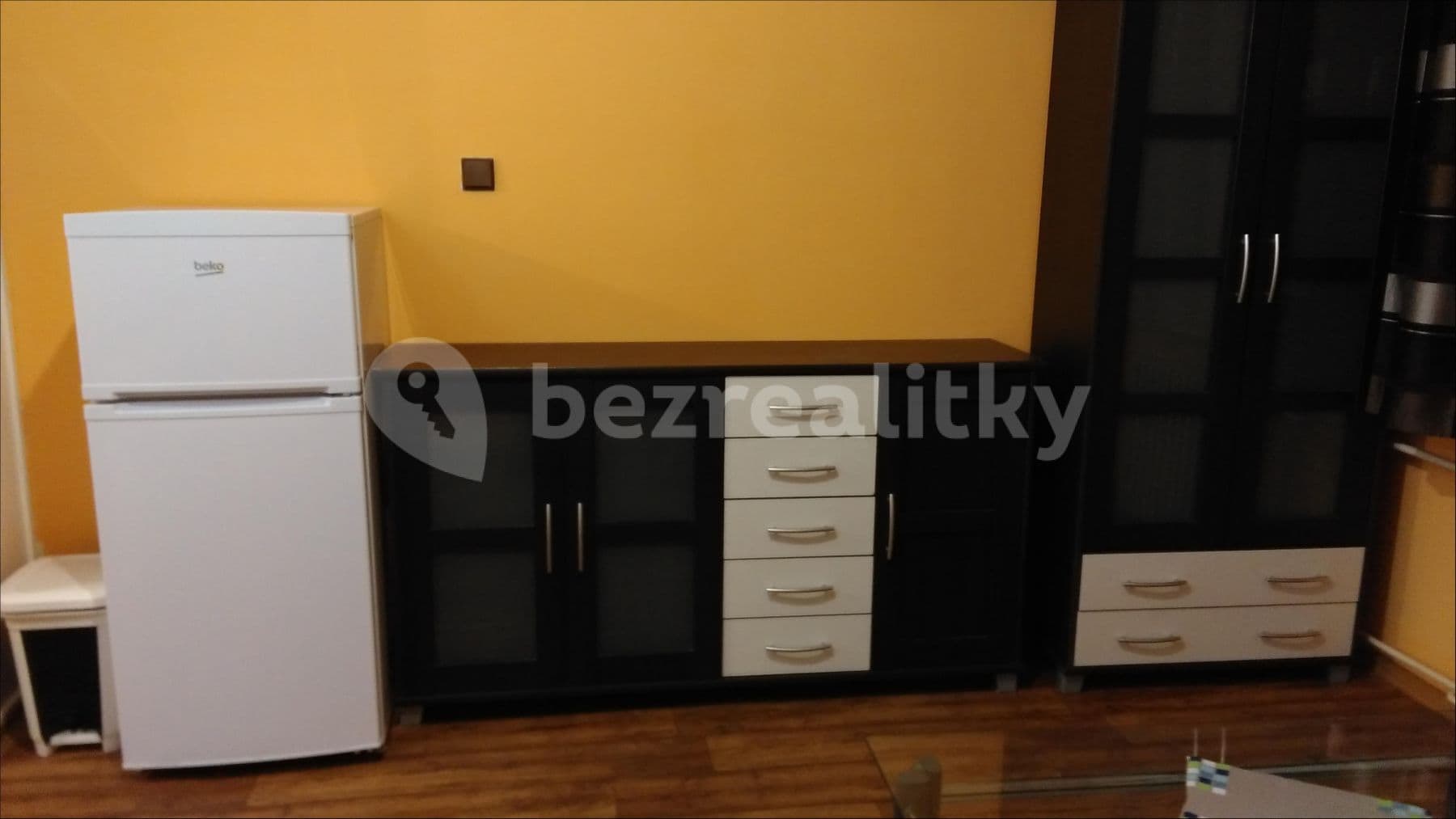 Small studio flat to rent, 20 m², Větrná, Ústí nad Labem, Ústecký Region Small studio flat to rent, 20 m², Větrná, Ústí nad Labem, Ústecký Region