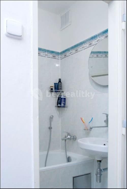 3 bedroom flat to rent, 60 m², Luštěnická, Prague, Prague 3 bedroom flat to rent, 60 m², Luštěnická, Prague, Prague