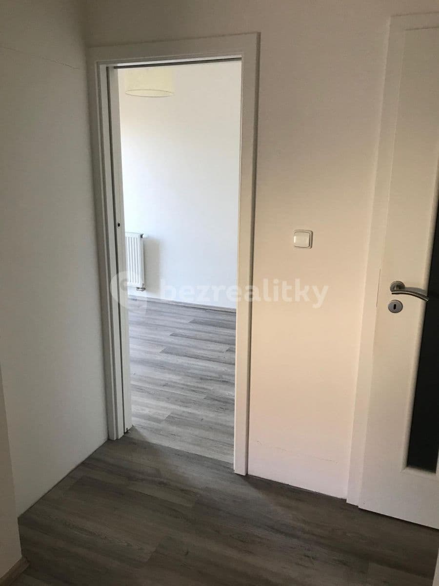1 bedroom with open-plan kitchen flat to rent, 40 m², K Vrbičkám, Moravany, Jihomoravský Region 1 bedroom with open-plan kitchen flat to rent, 40 m², K Vrbičkám, Moravany, Jihomoravský Region