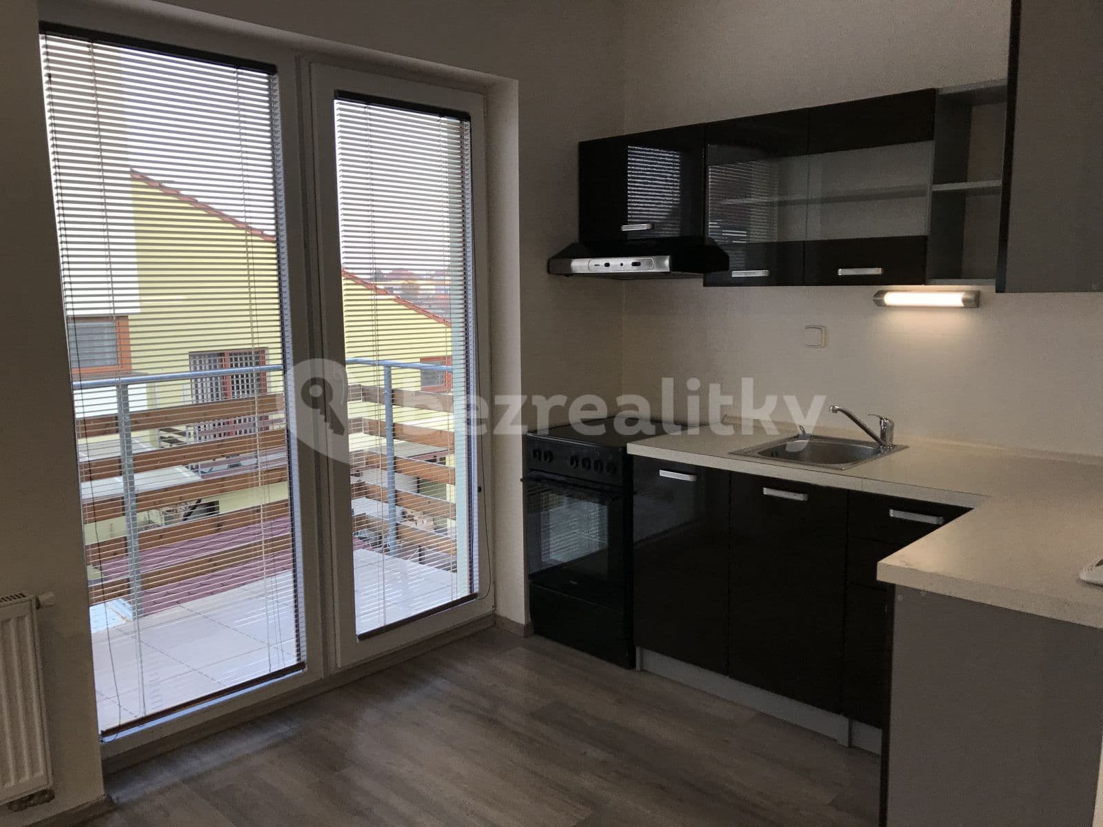 1 bedroom with open-plan kitchen flat to rent, 40 m², K Vrbičkám, Moravany, Jihomoravský Region 1 bedroom with open-plan kitchen flat to rent, 40 m², K Vrbičkám, Moravany, Jihomoravský Region