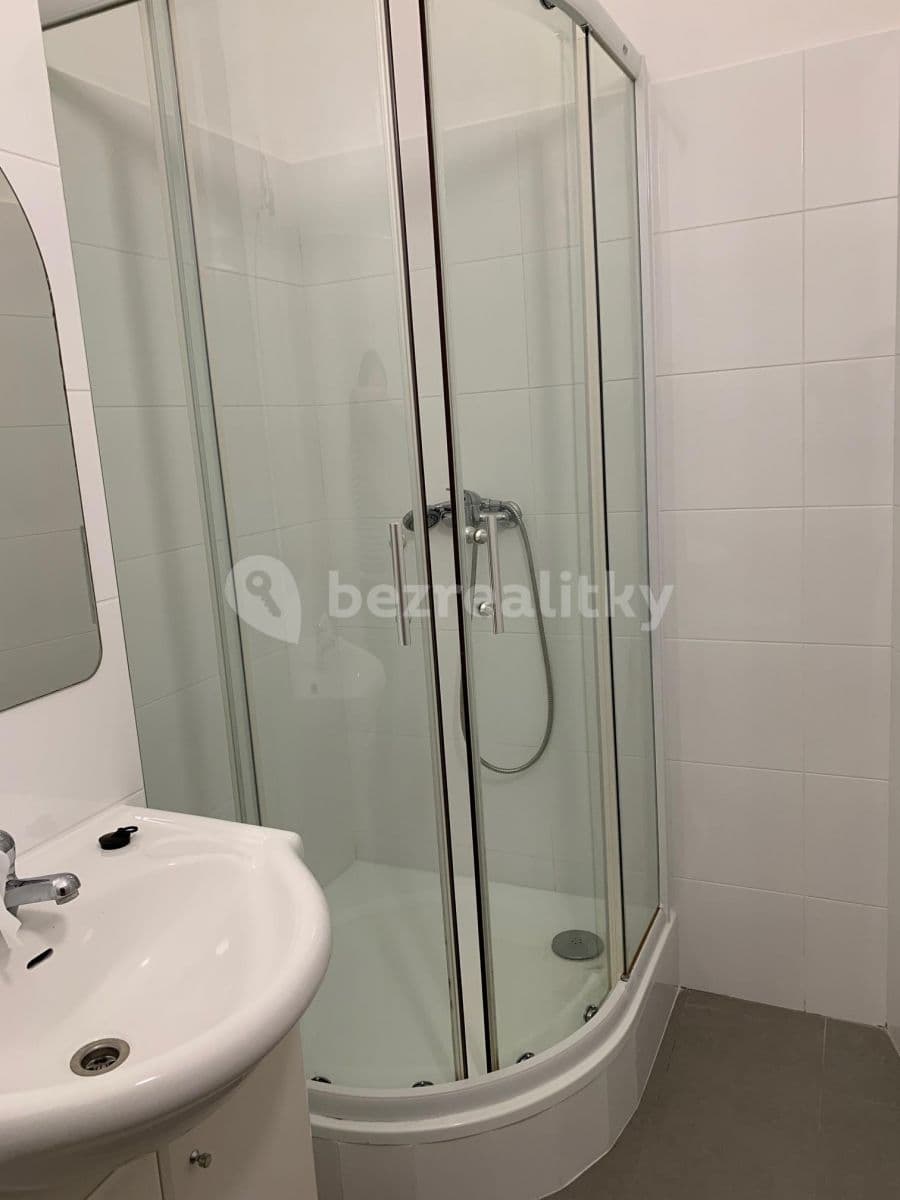 1 bedroom flat to rent, 30 m², Čestmírova, Prague, Prague 1 bedroom flat to rent, 30 m², Čestmírova, Prague, Prague