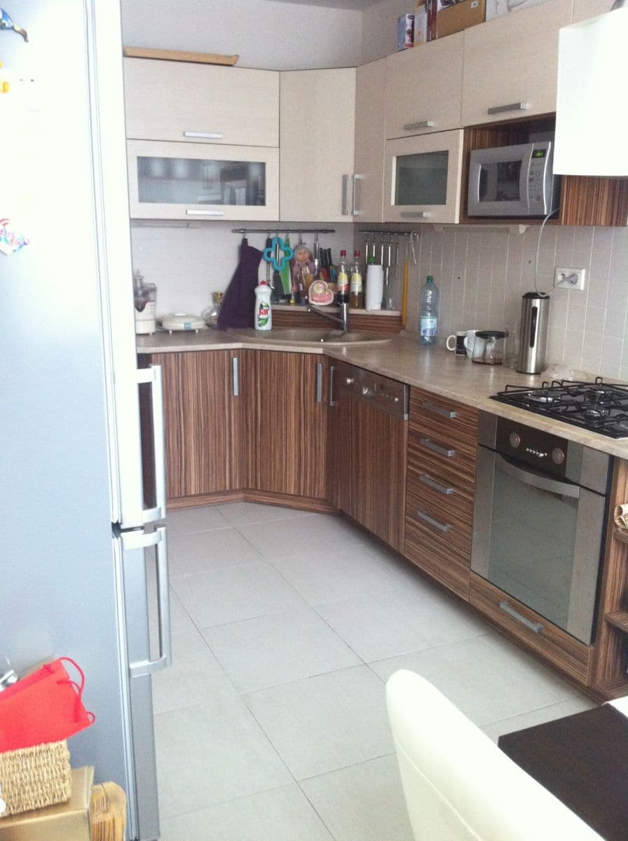 3 bedroom flat to rent, 78 m², Platónova, Prague, Prague 3 bedroom flat to rent, 78 m², Platónova, Prague, Prague