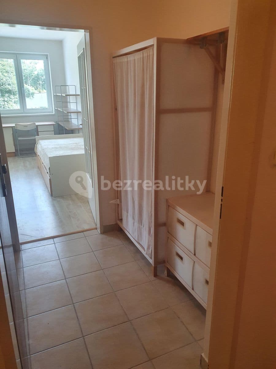 Studio flat to rent, 39 m², Spořická, Prague, Prague Studio flat to rent, 39 m², Spořická, Prague, Prague