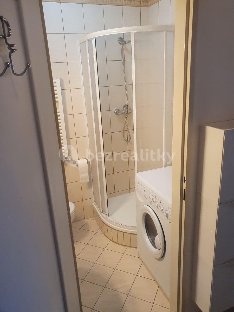Studio flat to rent, 39 m², Spořická, Prague, Prague Studio flat to rent, 39 m², Spořická, Prague, Prague