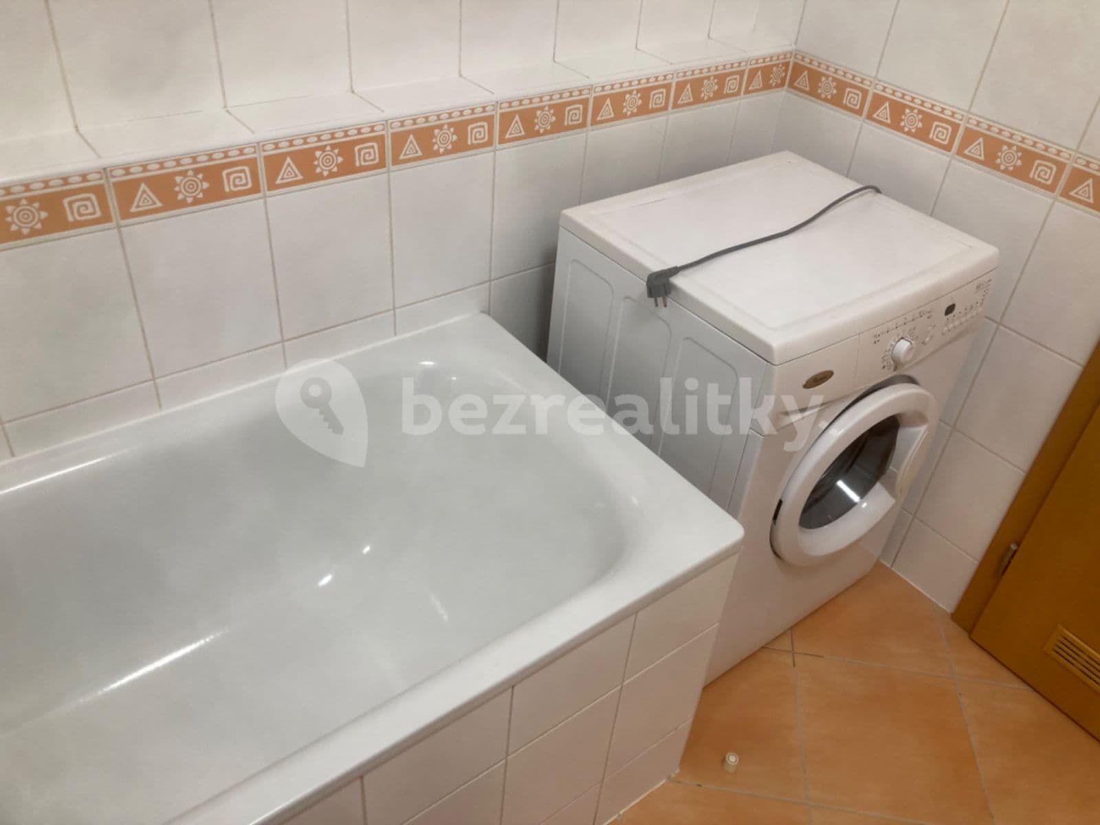 Studio flat to rent, 40 m², Názovská, Prague, Prague Studio flat to rent, 40 m², Názovská, Prague, Prague