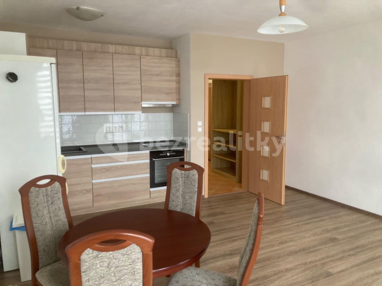 Studio flat to rent, 40 m², Názovská, Prague, Prague Studio flat to rent, 40 m², Názovská, Prague, Prague