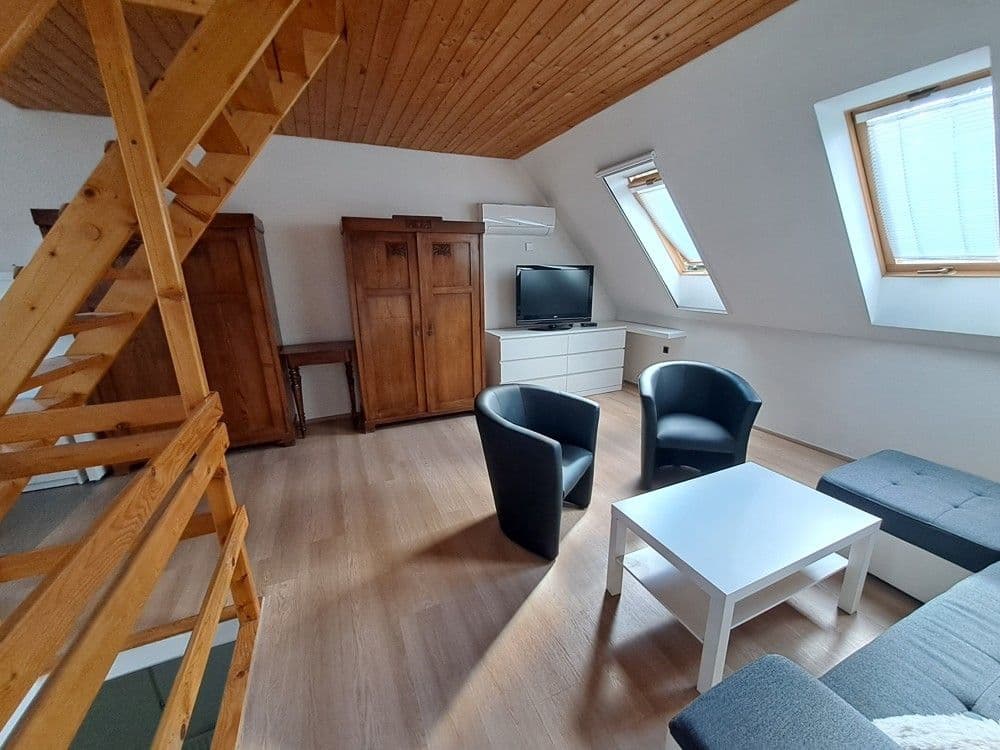 1 bedroom flat to rent, 58 m², K Vodojemu, Prague, Prague 1 bedroom flat to rent, 58 m², K Vodojemu, Prague, Prague