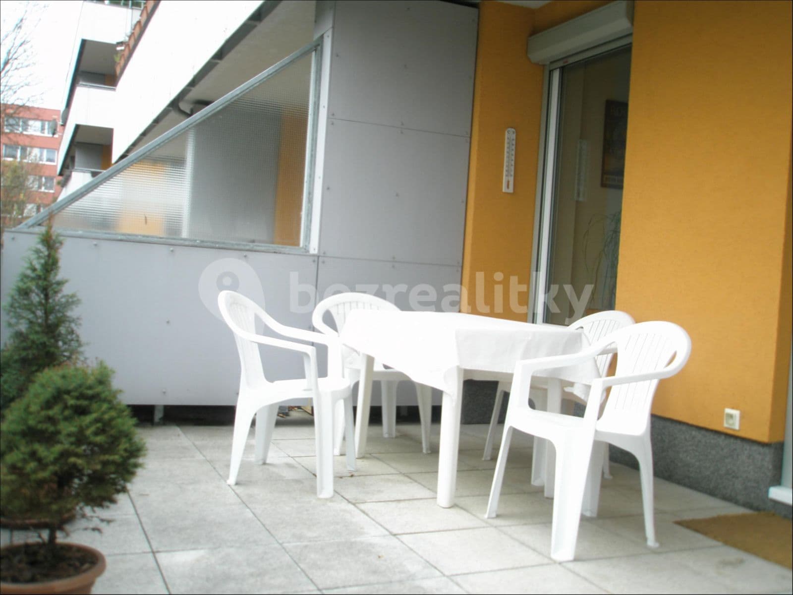 Studio flat to rent, 33 m², Ungarova, Prague, Prague Studio flat to rent, 33 m², Ungarova, Prague, Prague