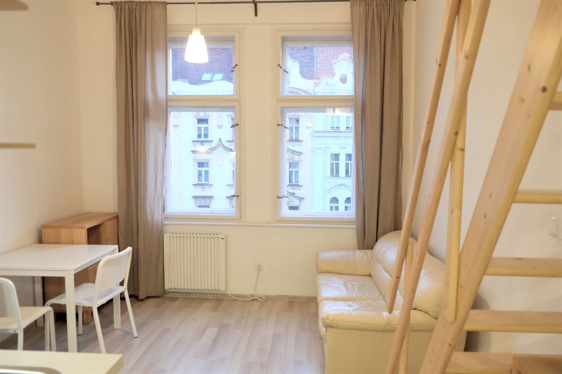 Small studio flat to rent, 20 m², Moskevská, Prague, Prague Small studio flat to rent, 20 m², Moskevská, Prague, Prague