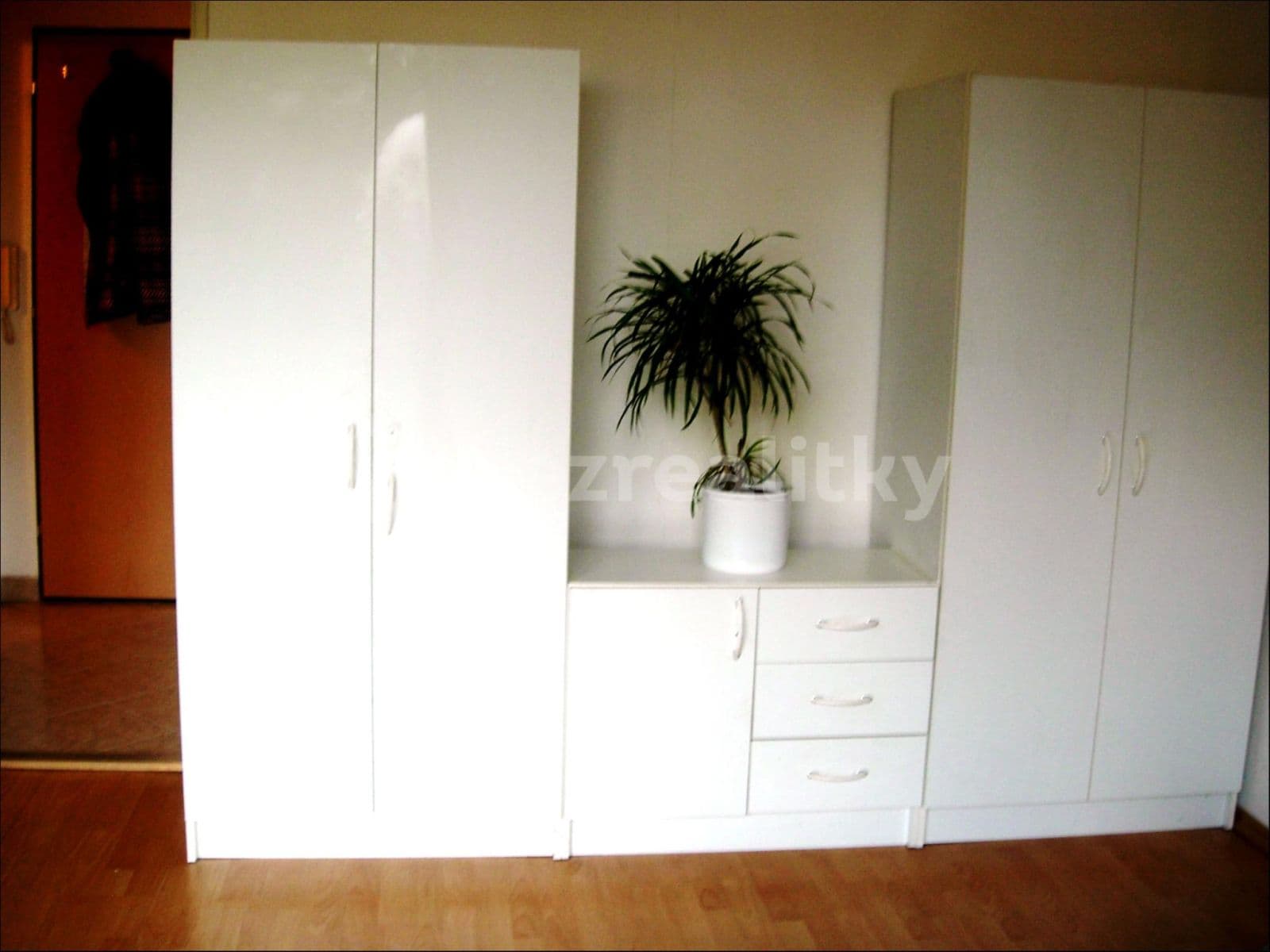 Studio flat to rent, 35 m², Houdova, Prague, Prague Studio flat to rent, 35 m², Houdova, Prague, Prague