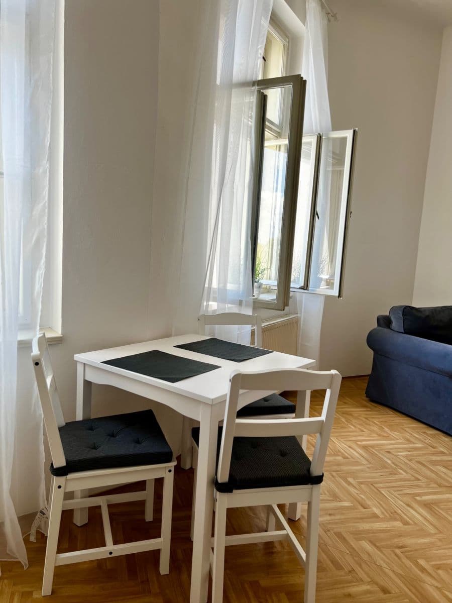2 bedroom flat to rent, 72 m², Muchova, Prague, Prague 2 bedroom flat to rent, 72 m², Muchova, Prague, Prague