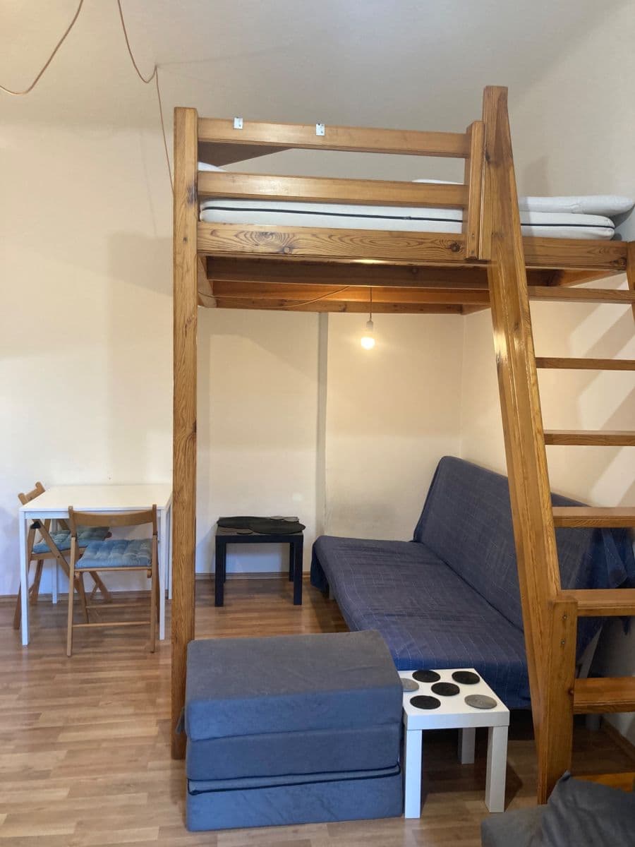 Small studio flat to rent, 22 m², Žerotínova, Prague, Prague Small studio flat to rent, 22 m², Žerotínova, Prague, Prague