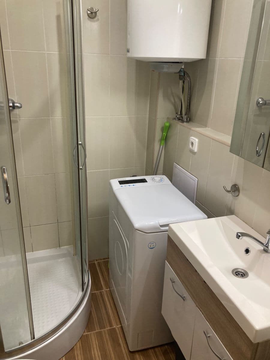 Small studio flat to rent, 22 m², Žerotínova, Prague, Prague Small studio flat to rent, 22 m², Žerotínova, Prague, Prague