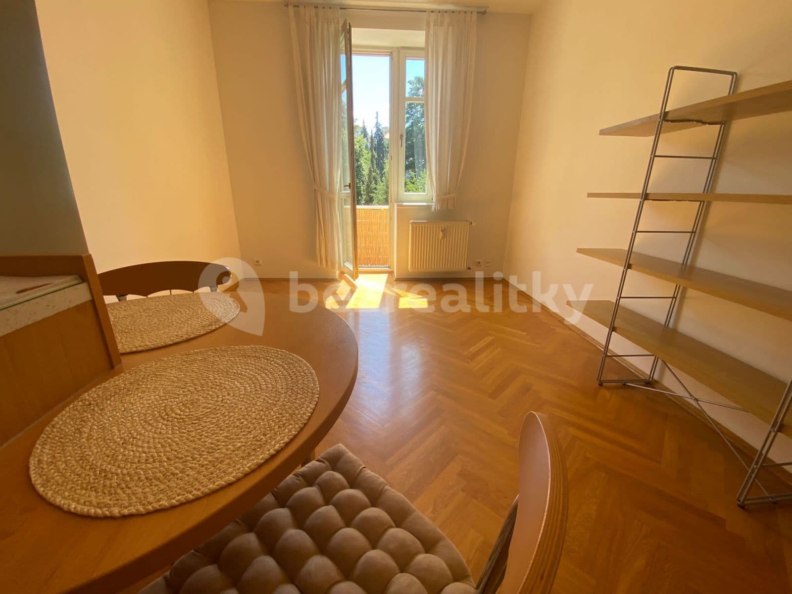 1 bedroom with open-plan kitchen flat to rent, 44 m², Levá, Prague, Prague 1 bedroom with open-plan kitchen flat to rent, 44 m², Levá, Prague, Prague