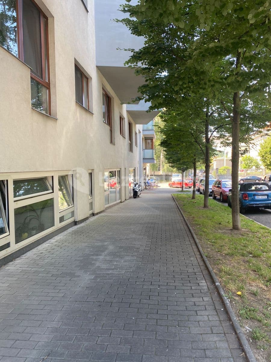 1 bedroom with open-plan kitchen flat to rent, 44 m², Levá, Prague, Prague 1 bedroom with open-plan kitchen flat to rent, 44 m², Levá, Prague, Prague