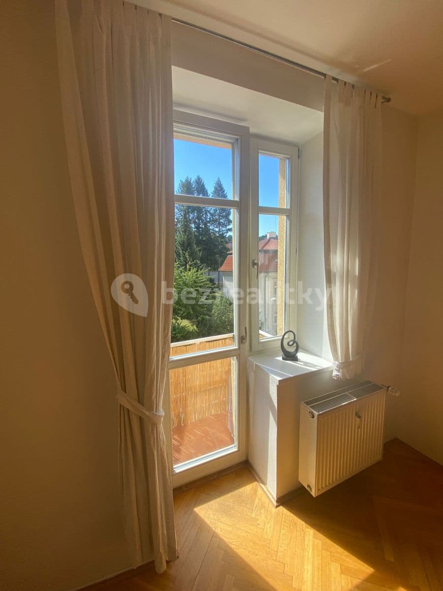 1 bedroom with open-plan kitchen flat to rent, 44 m², Levá, Prague, Prague 1 bedroom with open-plan kitchen flat to rent, 44 m², Levá, Prague, Prague