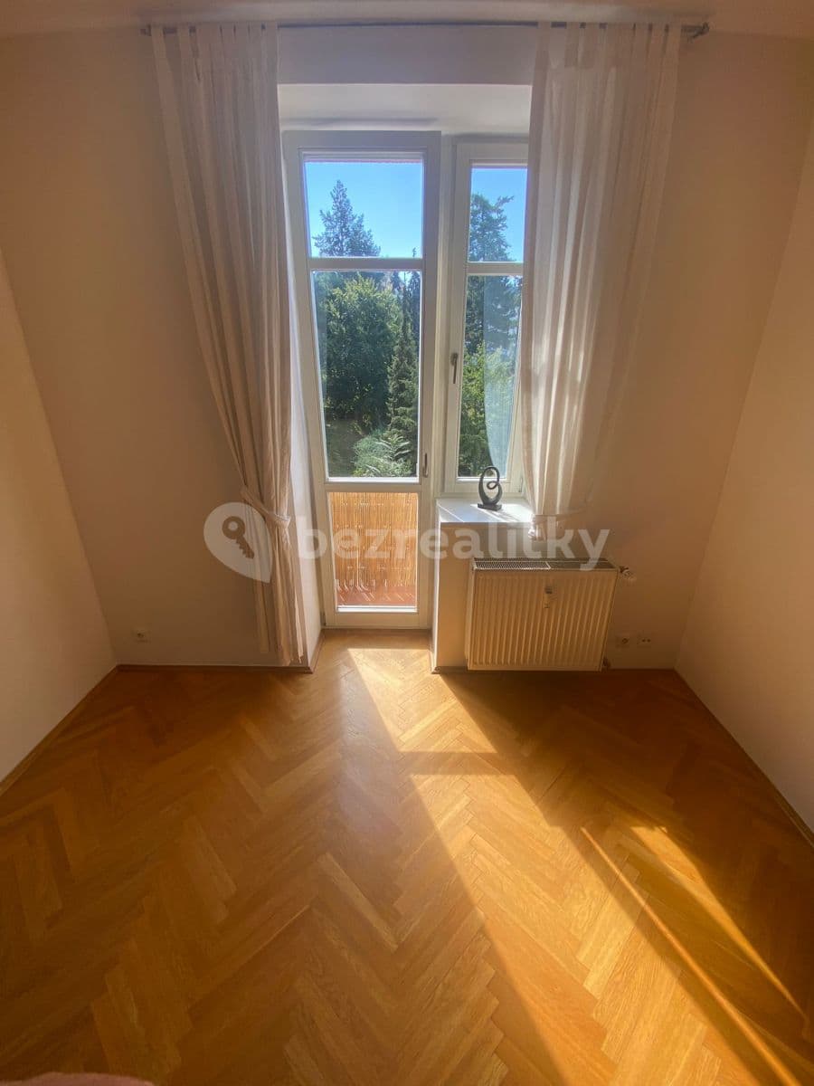 1 bedroom with open-plan kitchen flat to rent, 44 m², Levá, Prague, Prague 1 bedroom with open-plan kitchen flat to rent, 44 m², Levá, Prague, Prague