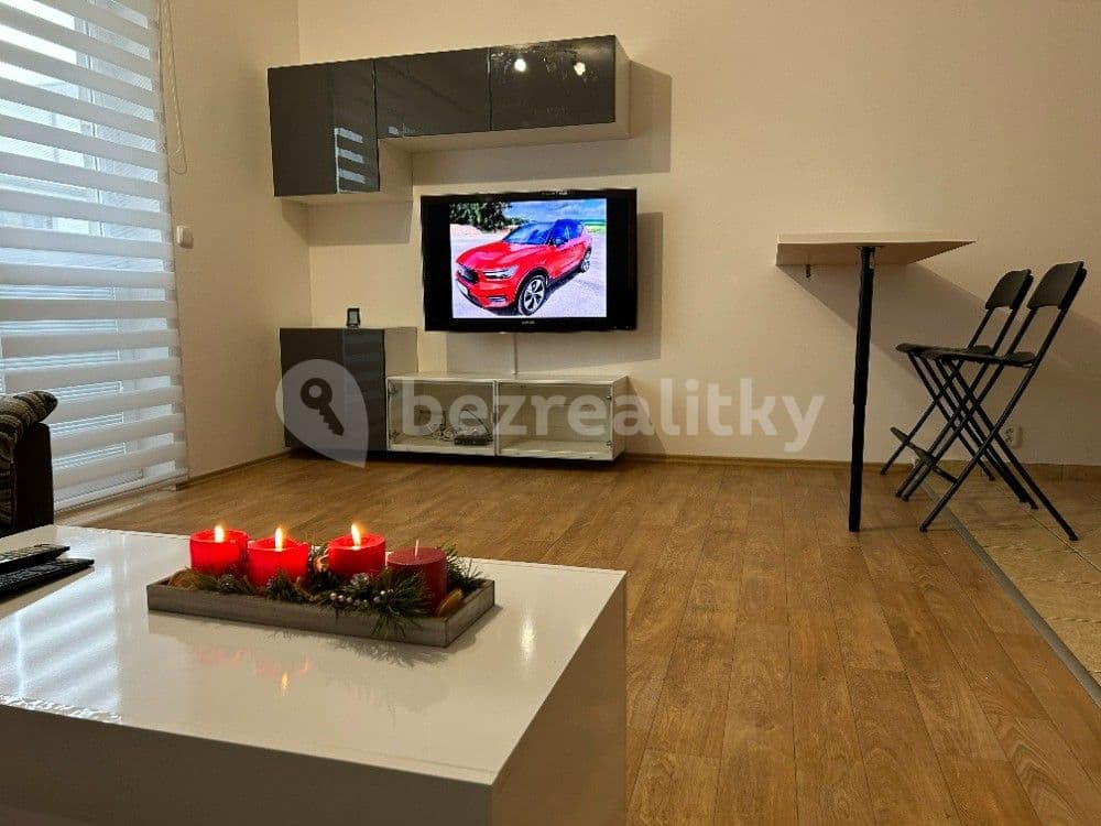 1 bedroom with open-plan kitchen flat to rent, 55 m², Tomáše Garrigue Masaryka, Lanškroun, Pardubický Region 1 bedroom with open-plan kitchen flat to rent, 55 m², Tomáše Garrigue Masaryka, Lanškroun, Pardubický Region