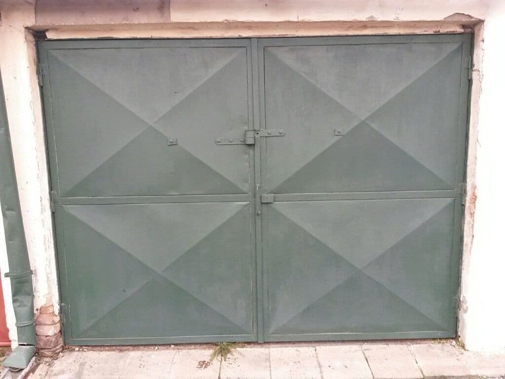 garage to rent, 18 m², Brandýs nad Labem-Stará Boleslav, Středočeský Region garage to rent, 18 m², Brandýs nad Labem-Stará Boleslav, Středočeský Region