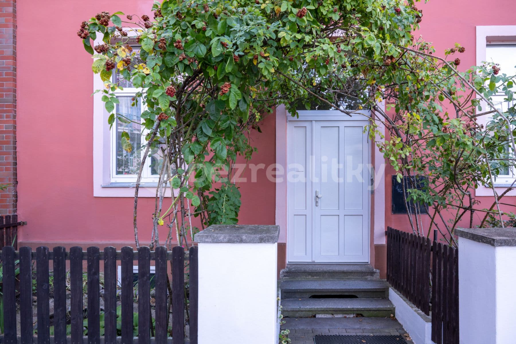 1 bedroom flat to rent, 32 m², Gutova, Prague, Prague 1 bedroom flat to rent, 32 m², Gutova, Prague, Prague