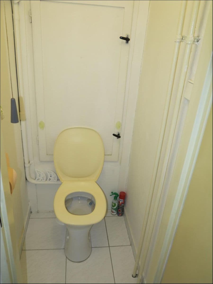Small studio flat to rent, 20 m², Generála Píky, Prague, Prague Small studio flat to rent, 20 m², Generála Píky, Prague, Prague