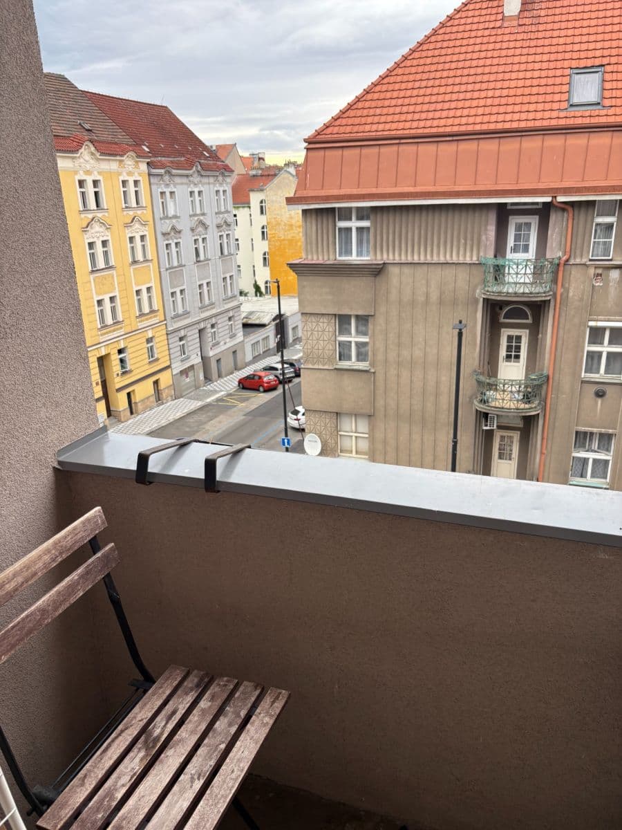 Studio flat to rent, 35 m², Rostislavova, Prague, Prague Studio flat to rent, 35 m², Rostislavova, Prague, Prague