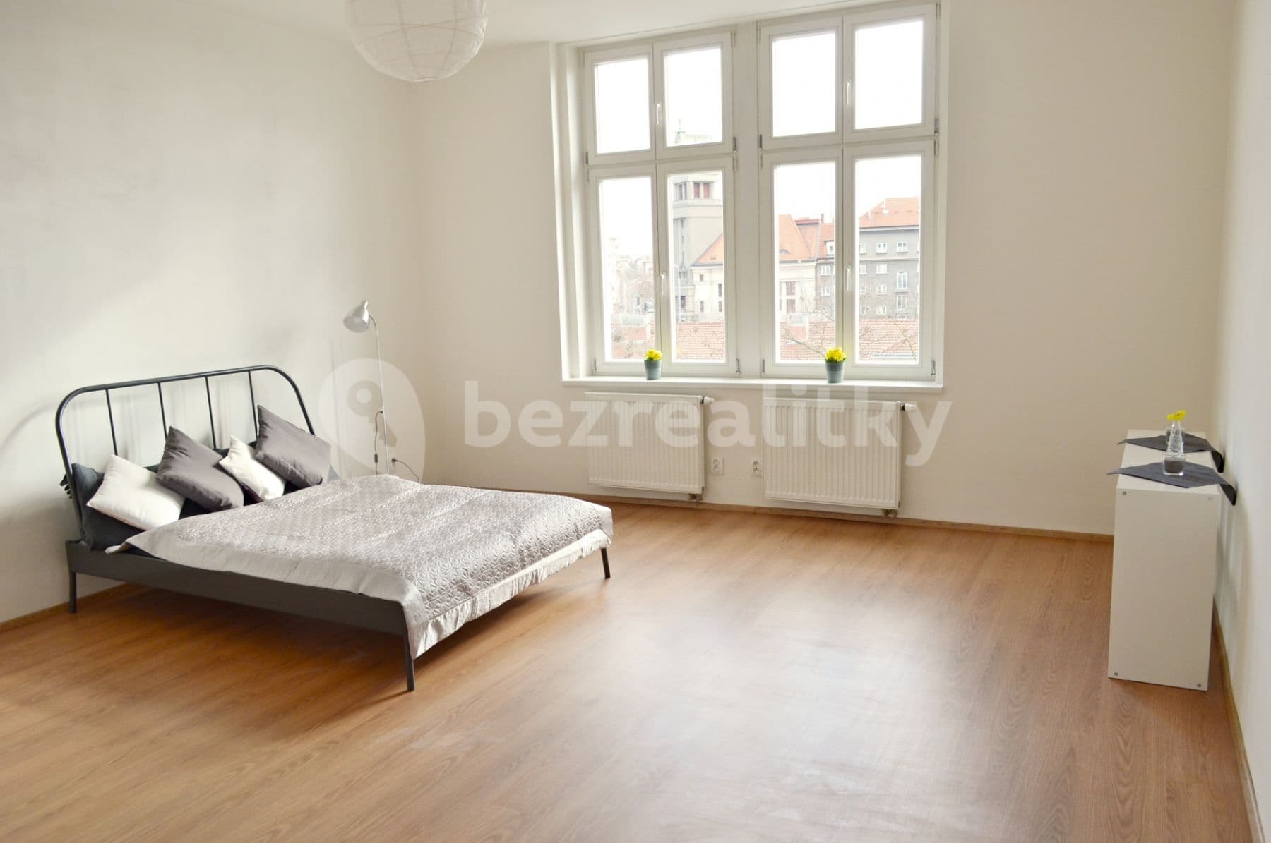 1 bedroom with open-plan kitchen flat to rent, 60 m², Plzeň, Plzeňský Region 1 bedroom with open-plan kitchen flat to rent, 60 m², Plzeň, Plzeňský Region