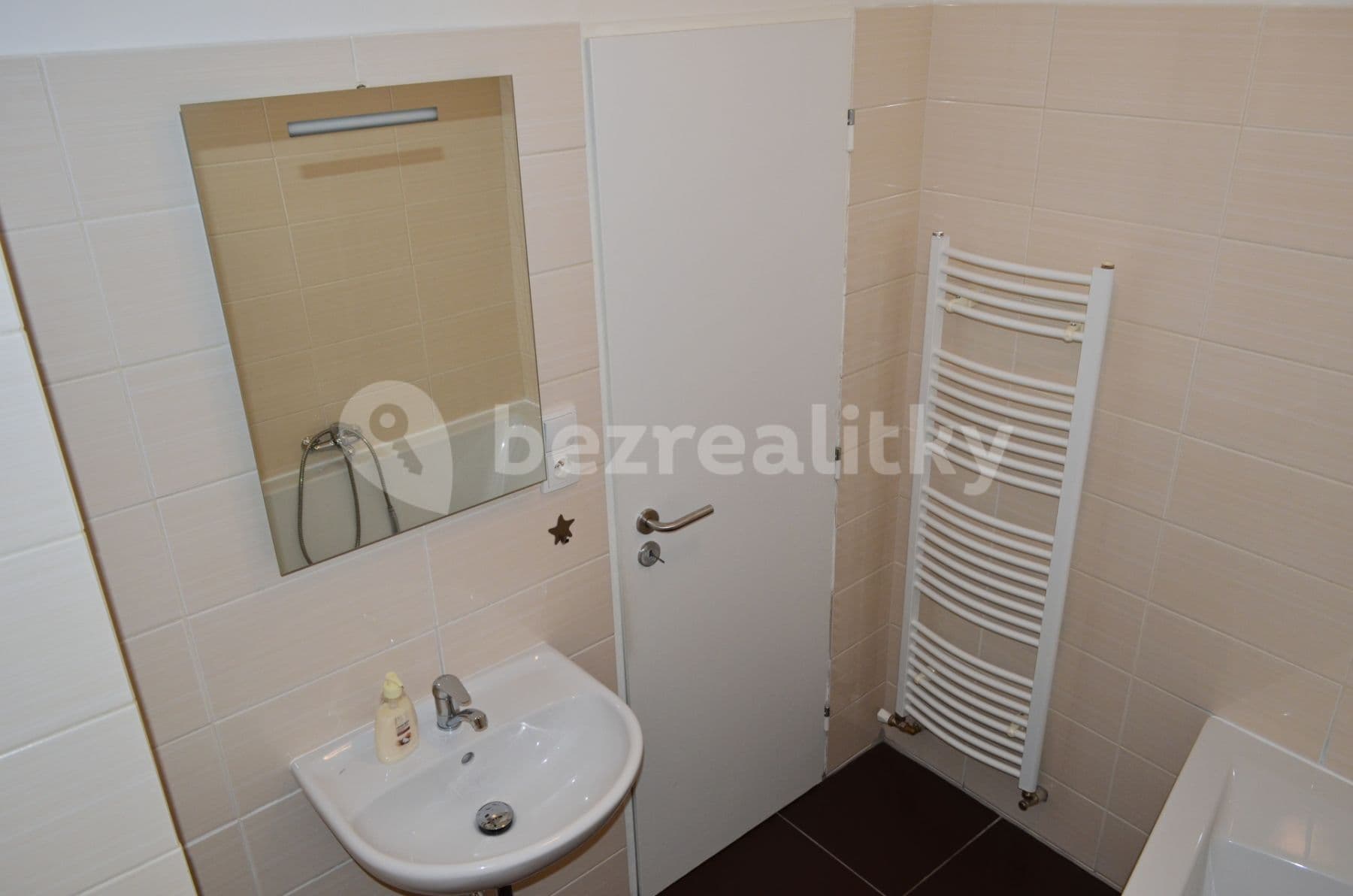 1 bedroom with open-plan kitchen flat to rent, 60 m², Plzeň, Plzeňský Region 1 bedroom with open-plan kitchen flat to rent, 60 m², Plzeň, Plzeňský Region