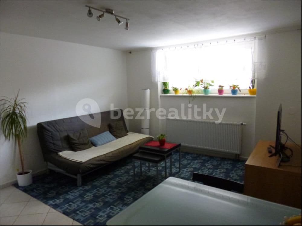 1 bedroom with open-plan kitchen flat to rent, 43 m², Bělohorská, Brno, Jihomoravský Region 1 bedroom with open-plan kitchen flat to rent, 43 m², Bělohorská, Brno, Jihomoravský Region