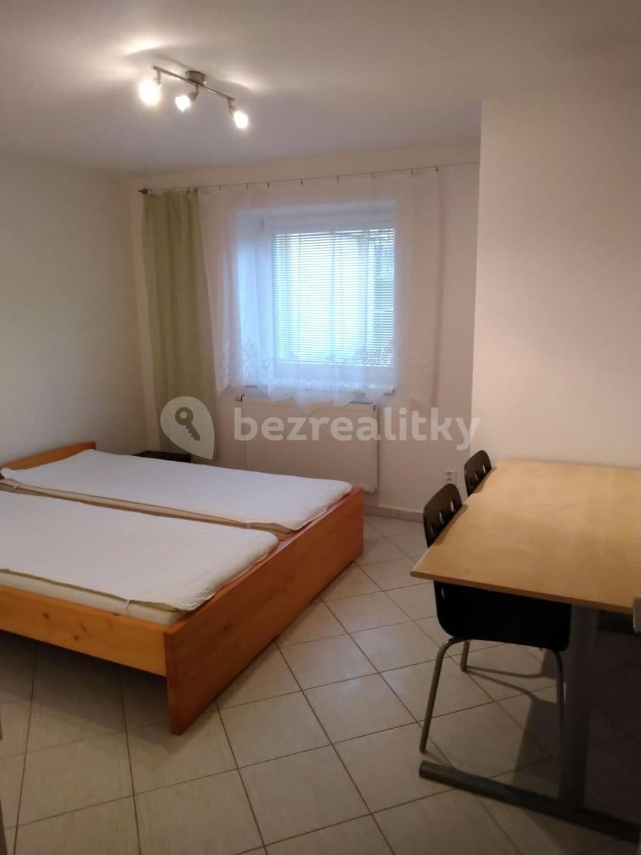 1 bedroom with open-plan kitchen flat to rent, 43 m², Bělohorská, Brno, Jihomoravský Region 1 bedroom with open-plan kitchen flat to rent, 43 m², Bělohorská, Brno, Jihomoravský Region