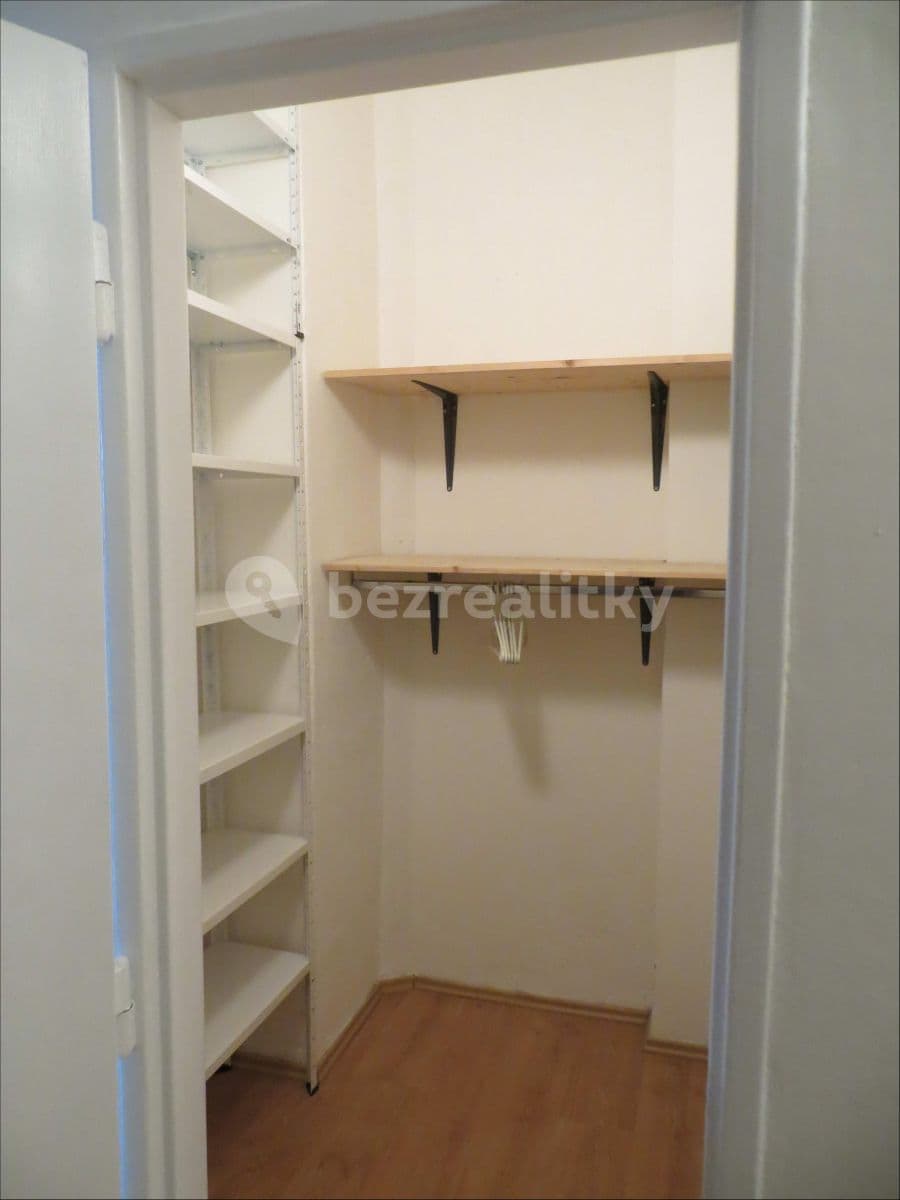 1 bedroom flat to rent, 42 m², Šrobárova, Prague, Prague 1 bedroom flat to rent, 42 m², Šrobárova, Prague, Prague