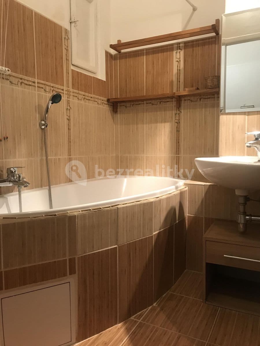 1 bedroom flat to rent, 42 m², Šrobárova, Prague, Prague 1 bedroom flat to rent, 42 m², Šrobárova, Prague, Prague