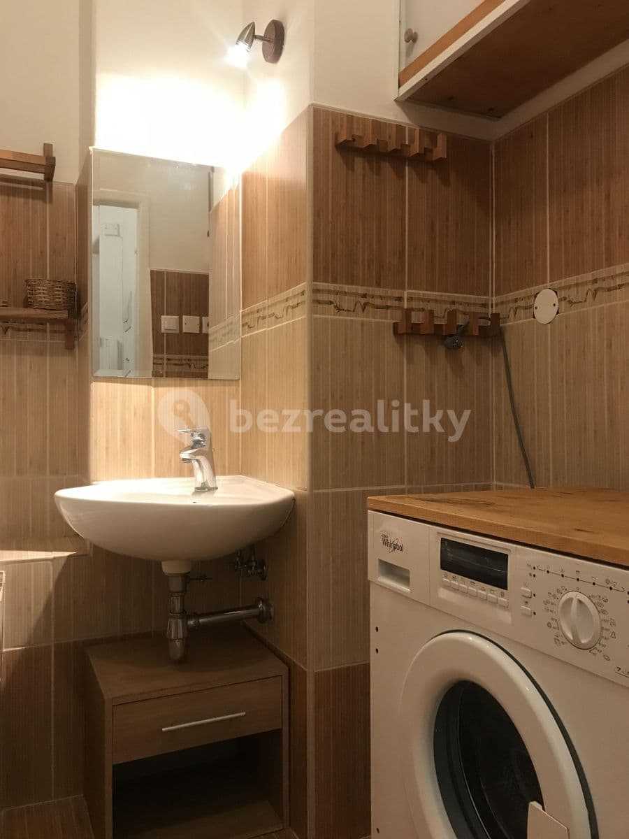 1 bedroom flat to rent, 42 m², Šrobárova, Prague, Prague 1 bedroom flat to rent, 42 m², Šrobárova, Prague, Prague