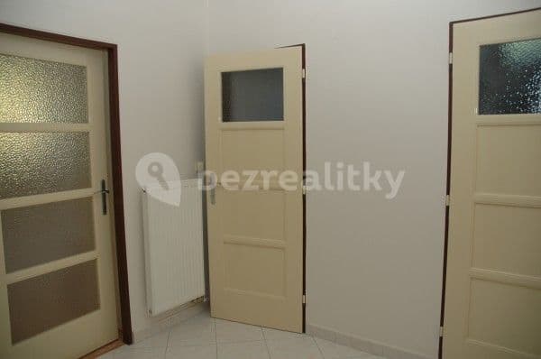 1 bedroom with open-plan kitchen flat to rent, 54 m², U Druhé baterie, Prague, Prague 1 bedroom with open-plan kitchen flat to rent, 54 m², U Druhé baterie, Prague, Prague