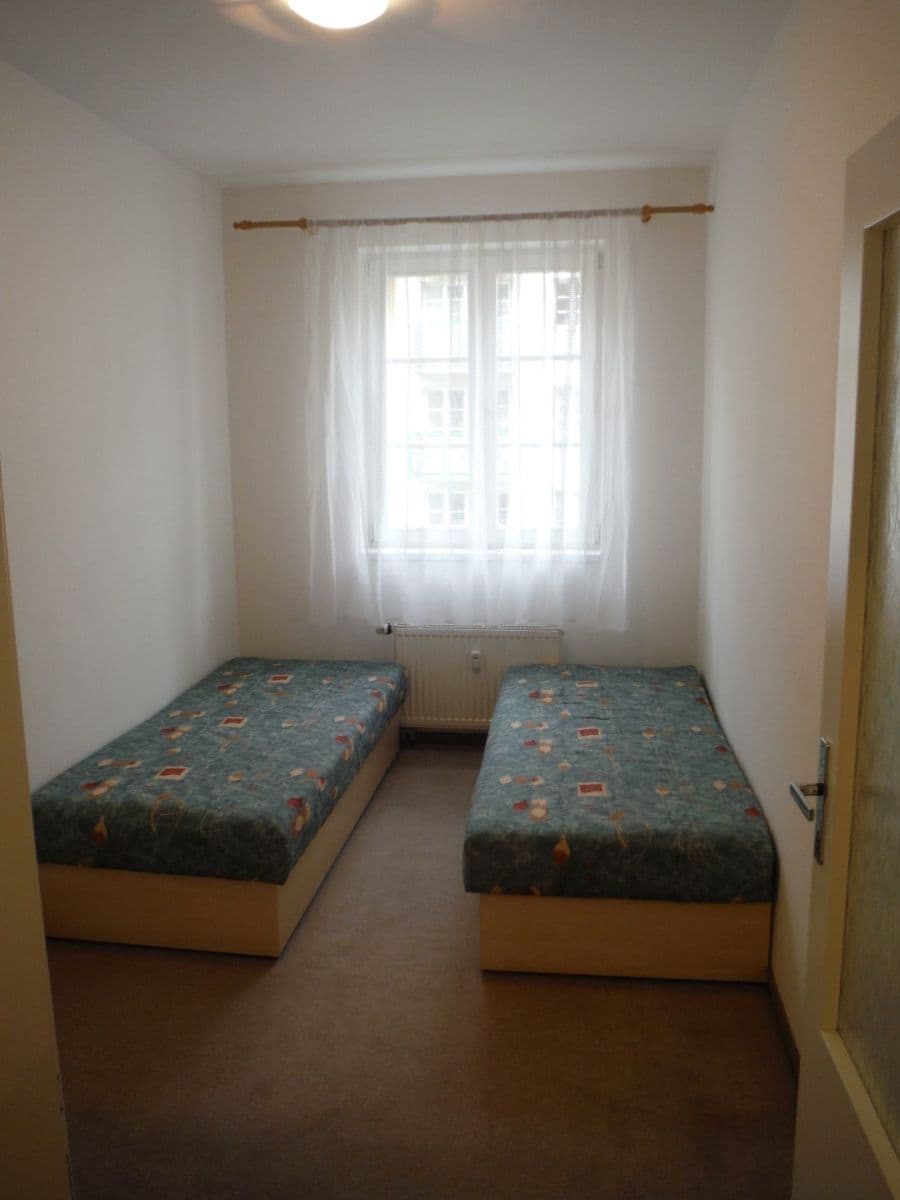 1 bedroom with open-plan kitchen flat for sale, 46 m², Pelušková, Prague, Prague 1 bedroom with open-plan kitchen flat for sale, 46 m², Pelušková, Prague, Prague