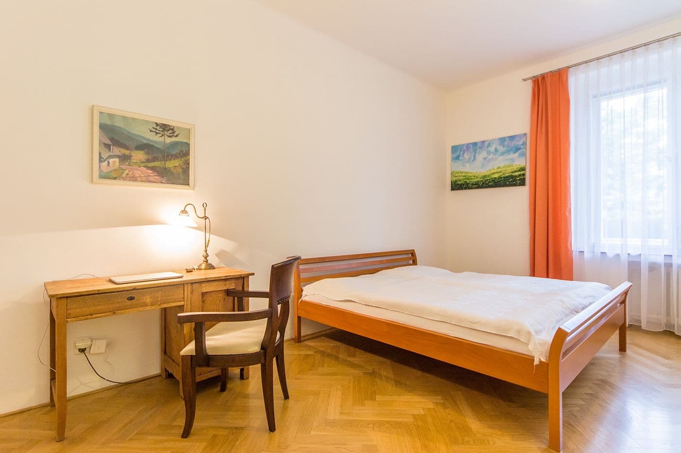 2 bedroom flat to rent, 72 m², Náměstí Jiřího z Lobkovic, Prague, Prague 2 bedroom flat to rent, 72 m², Náměstí Jiřího z Lobkovic, Prague, Prague