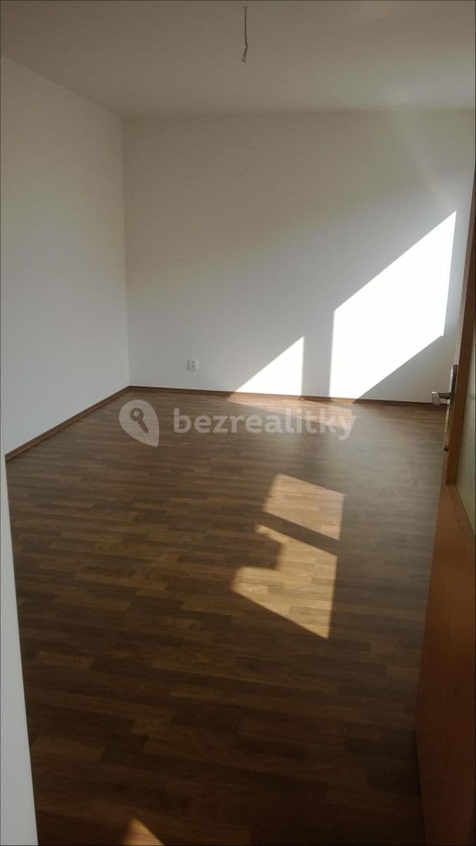 1 bedroom with open-plan kitchen flat to rent, 63 m², Mirešická, Jinočany, Středočeský Region 1 bedroom with open-plan kitchen flat to rent, 63 m², Mirešická, Jinočany, Středočeský Region