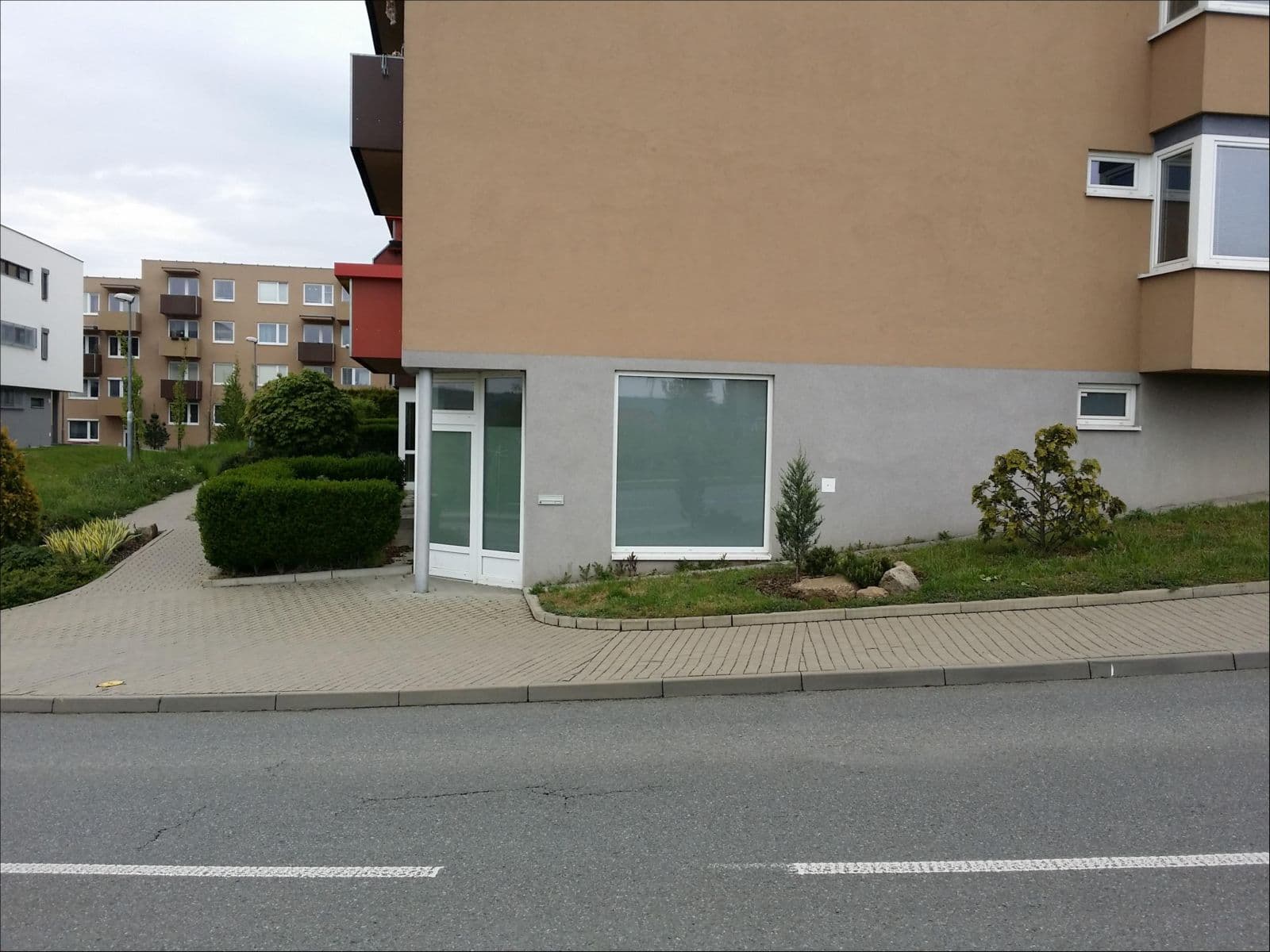 non-residential property to rent, 75 m², Hvozdecká, Brno, Jihomoravský Region non-residential property to rent, 75 m², Hvozdecká, Brno, Jihomoravský Region