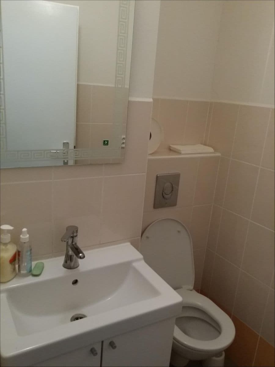 non-residential property to rent, 75 m², Hvozdecká, Brno, Jihomoravský Region non-residential property to rent, 75 m², Hvozdecká, Brno, Jihomoravský Region