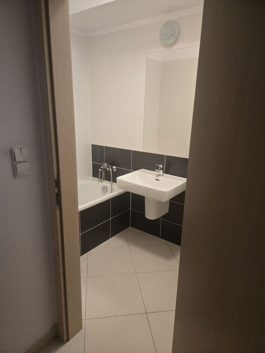 Studio flat to rent, 28 m², Zakšínská, Prague, Prague Studio flat to rent, 28 m², Zakšínská, Prague, Prague