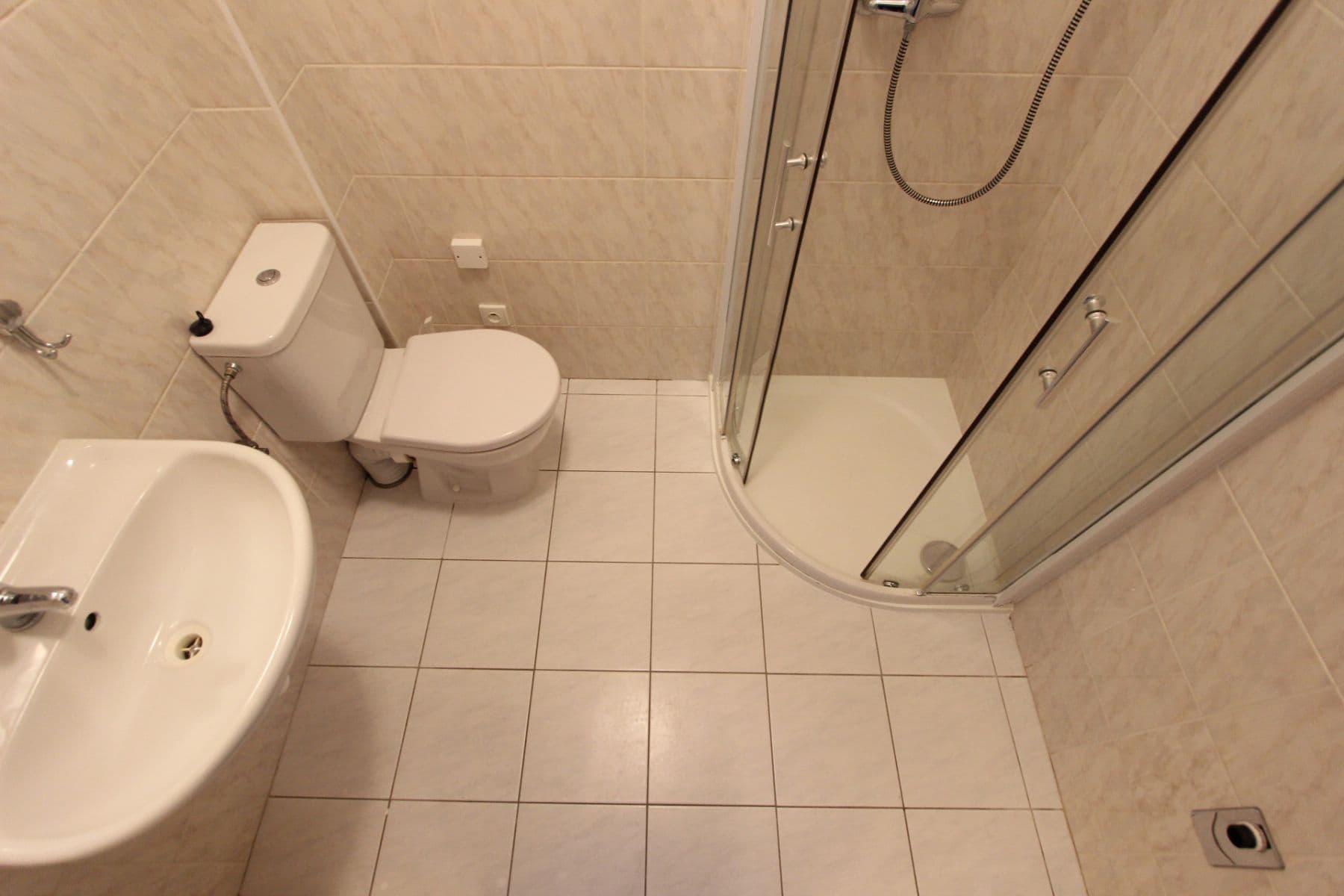 1 bedroom flat to rent, 36 m², Škroupova, Brno, Jihomoravský Region 1 bedroom flat to rent, 36 m², Škroupova, Brno, Jihomoravský Region