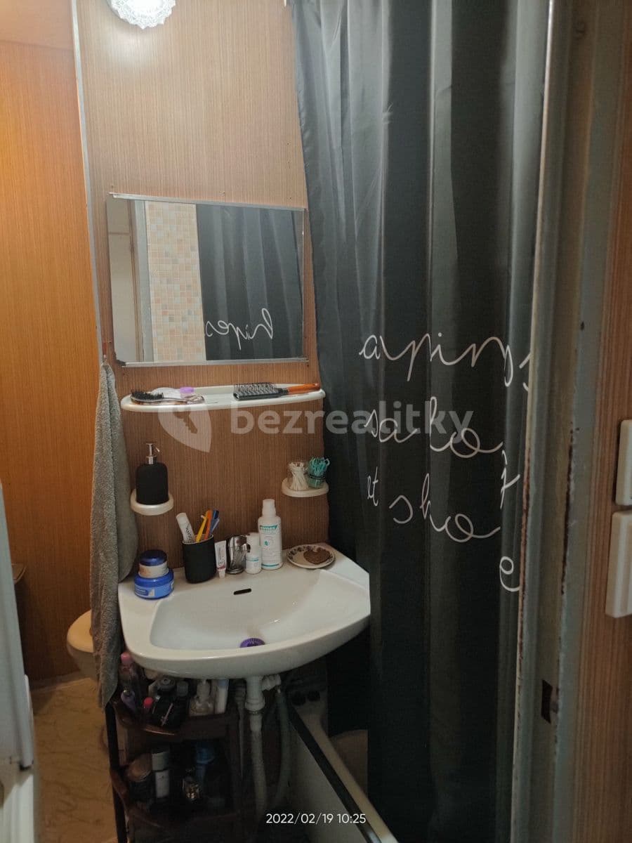 Small studio flat to rent, 35 m², Dobevská, Prague, Prague Small studio flat to rent, 35 m², Dobevská, Prague, Prague
