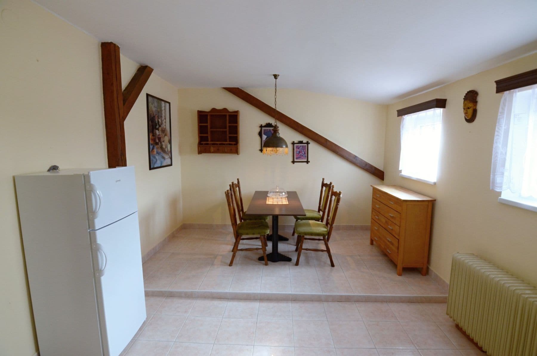 4 bedroom flat to rent, 200 m², Záboří, Jihočeský Region 4 bedroom flat to rent, 200 m², Záboří, Jihočeský Region