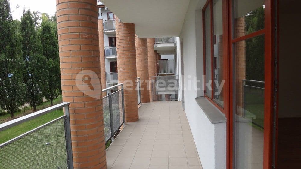 1 bedroom with open-plan kitchen flat to rent, 64 m², Paťanka, Prague, Prague 1 bedroom with open-plan kitchen flat to rent, 64 m², Paťanka, Prague, Prague