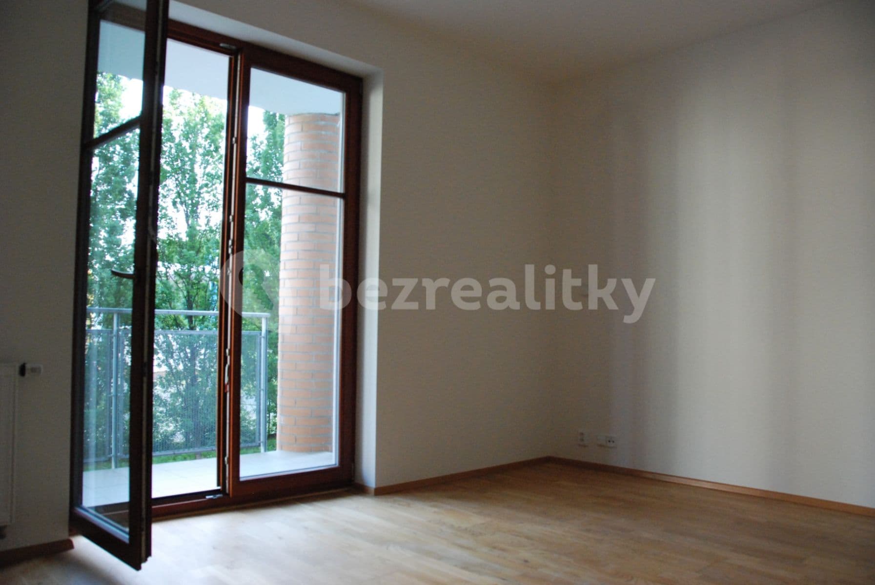 1 bedroom with open-plan kitchen flat to rent, 64 m², Paťanka, Prague, Prague 1 bedroom with open-plan kitchen flat to rent, 64 m², Paťanka, Prague, Prague